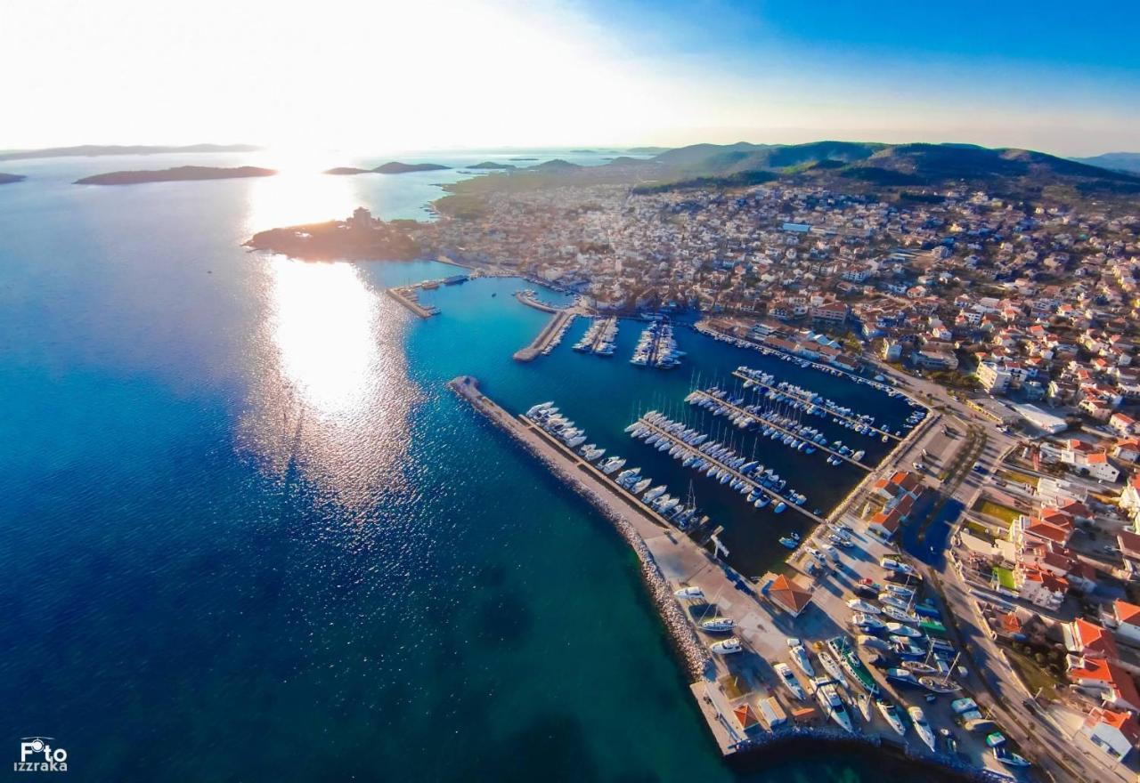 Apartmani Gabriella Vodice Buitenkant foto